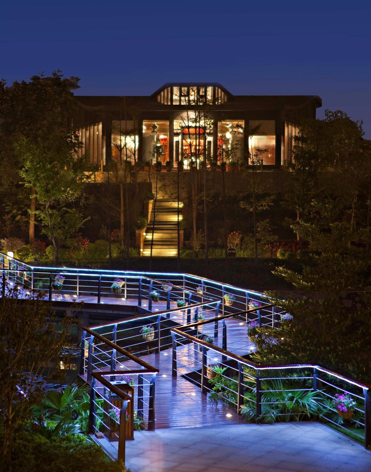Sheraton Qingyuan Lion Lake Resort Buitenkant foto